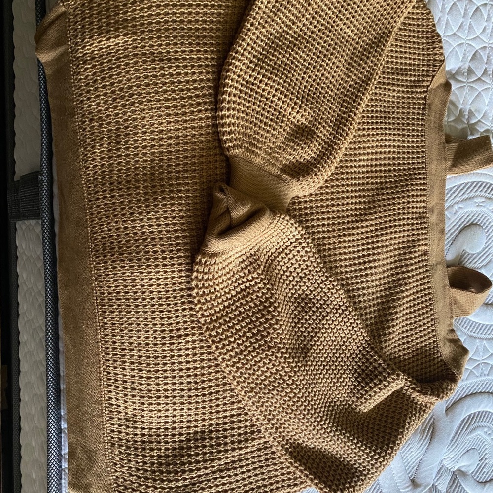 Cute comfy sweater from Limelush Boutique